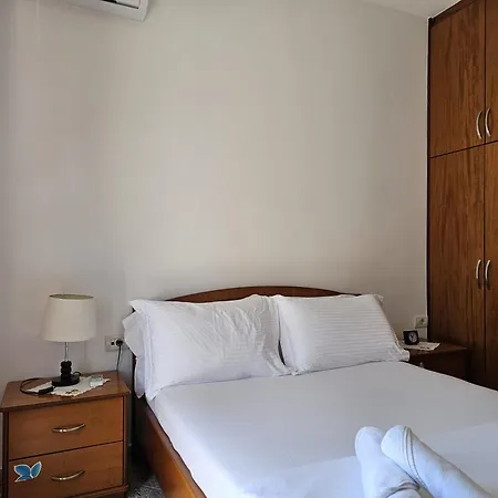 Oni Lejlighed Sarandë